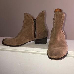 Seychelles suede double zip booties